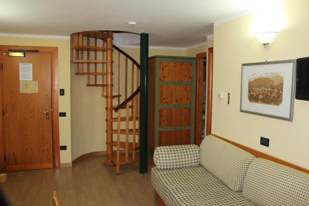 Nevesole Folgarida Resort Aparthotel Exterior foto